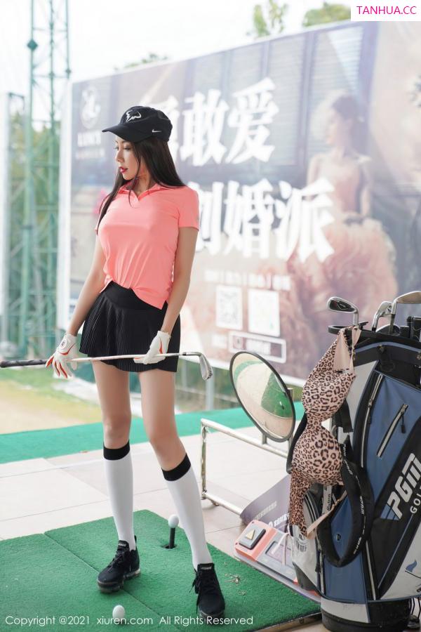 闫雪松 松果儿 [XiuRen]高清写真图 2021.01.04 No.2966 果儿Victoria第11张图片